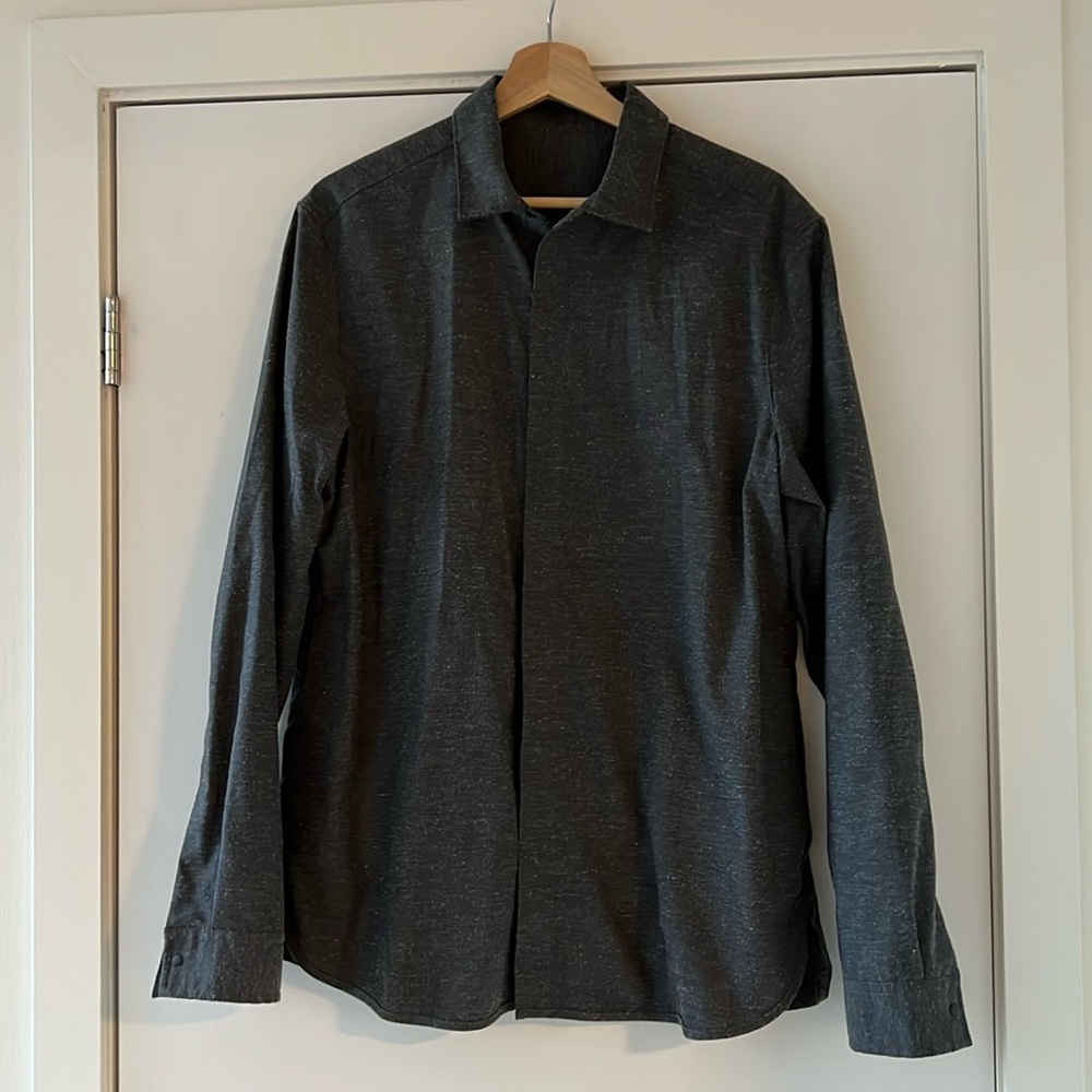 Lululemon shirt